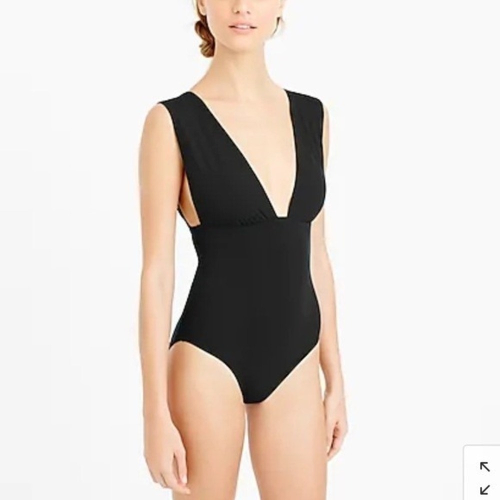 J.Crew Womens Plunge V-Neck One Piece Swimsuit Size 2 Black EUC Quiet Luxury‎